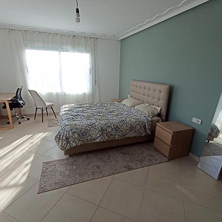 Appartement Familial Au Centre De Nador Ville ภายนอก รูปภาพ