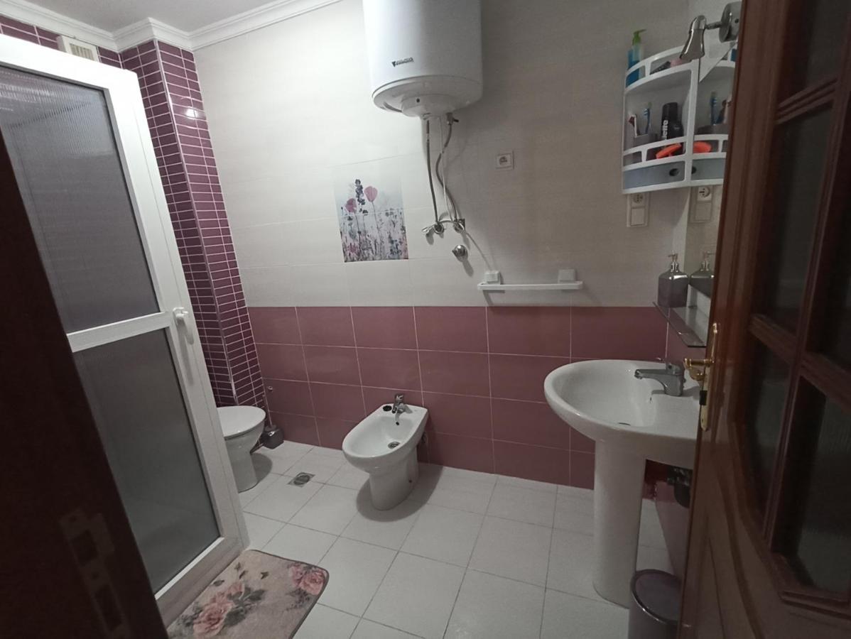 Appartement Familial Au Centre De Nador Ville ภายนอก รูปภาพ