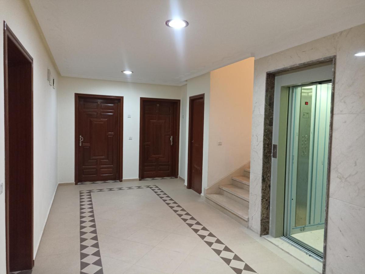 Appartement Familial Au Centre De Nador Ville ภายนอก รูปภาพ